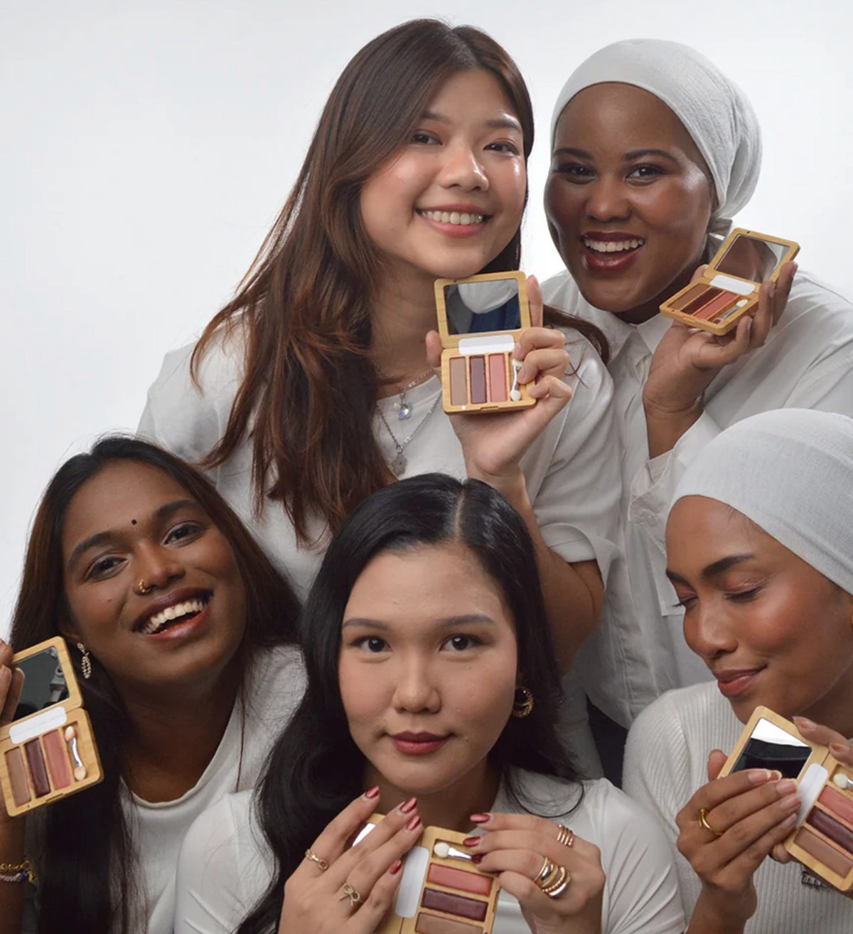 HYGR CHAM-TIK 3-in-1 Make-Up Face Palette
